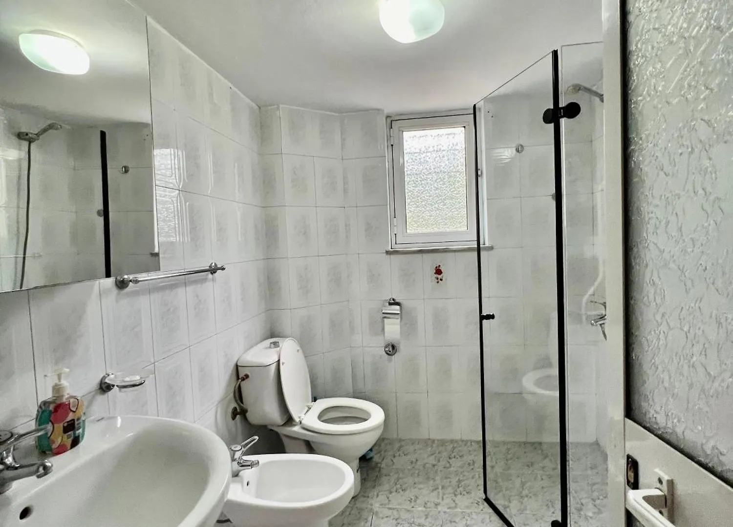 Sisterhood Rooms- Shared Bathroom Tirana Albánie